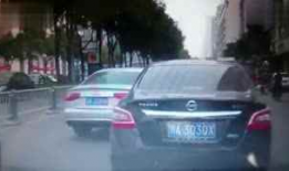 搞笑车祸视频,笑料百出！搞笑车祸视频大盘点